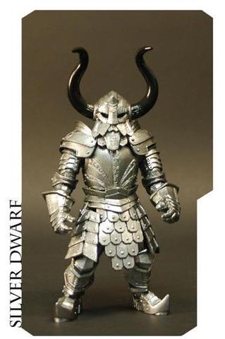 DWARF LEGION BUILDER - Silver - Mythic Legions